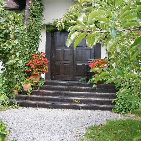 Dworek Lachowicze Grzegorzewice Exteriér fotografie